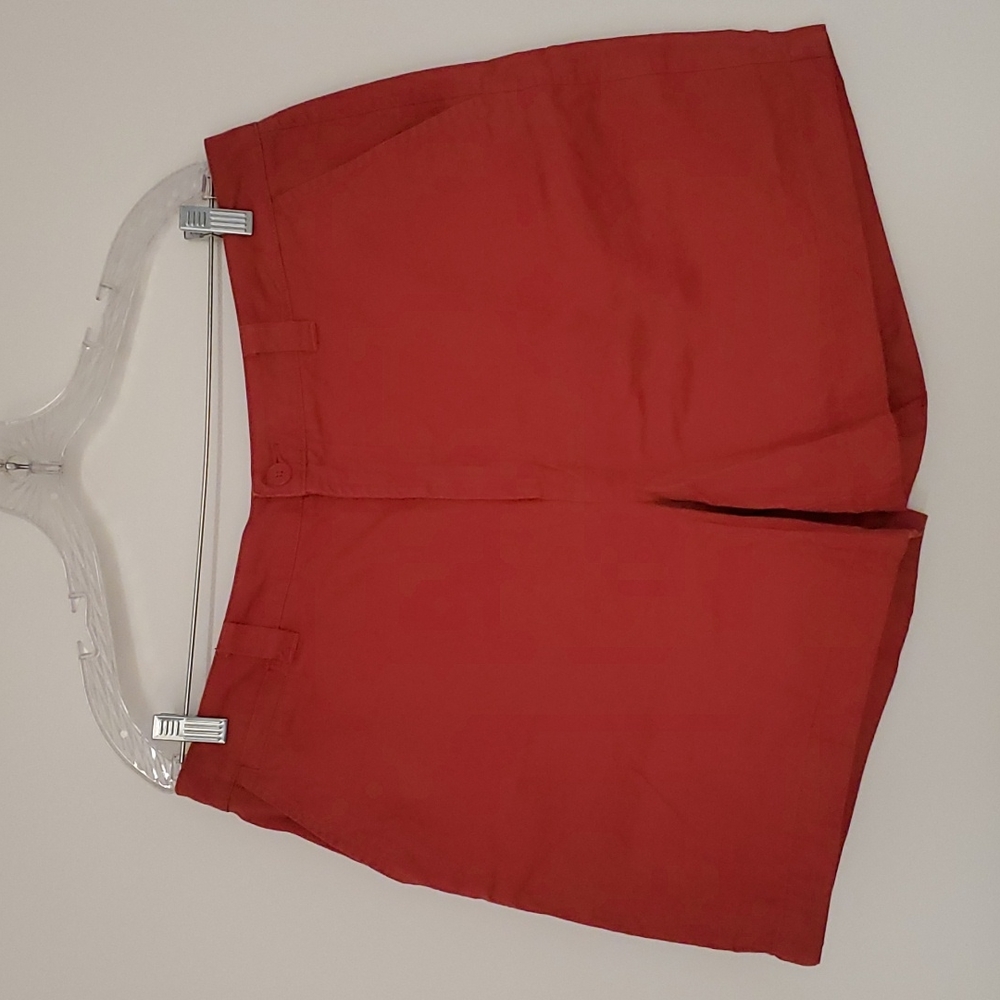 CHEROKEE High waisted red shorts•l Target size 16 HTF comfortable hiking travel